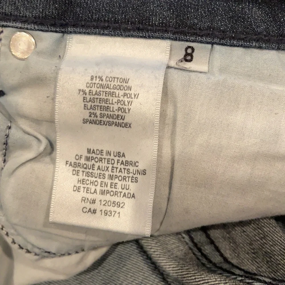 Cache Jeans - Picture 5 of 5